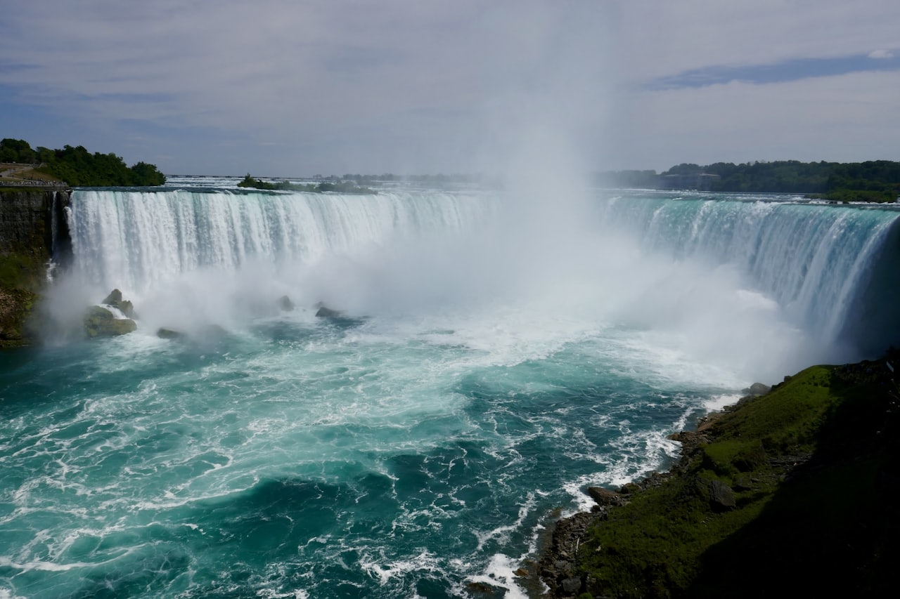 Grand East Coast with Niagara · 10 Days